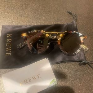 Krewe St. Louis Round Sunglasses